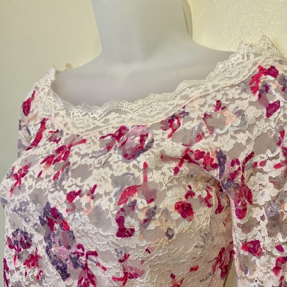 FP | Scandalous Y2K Coquette Scalloped Bodycon Floral Lace Sheer Second Skin Top - Picture 6 of 13